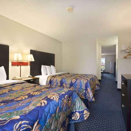Days Inn By Wyndham Alma Ruang foto