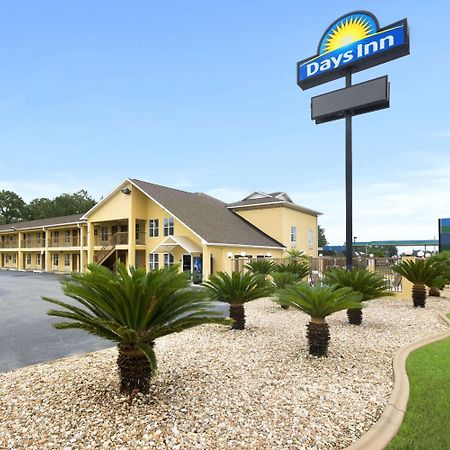 Days Inn By Wyndham Alma Bagian luar foto